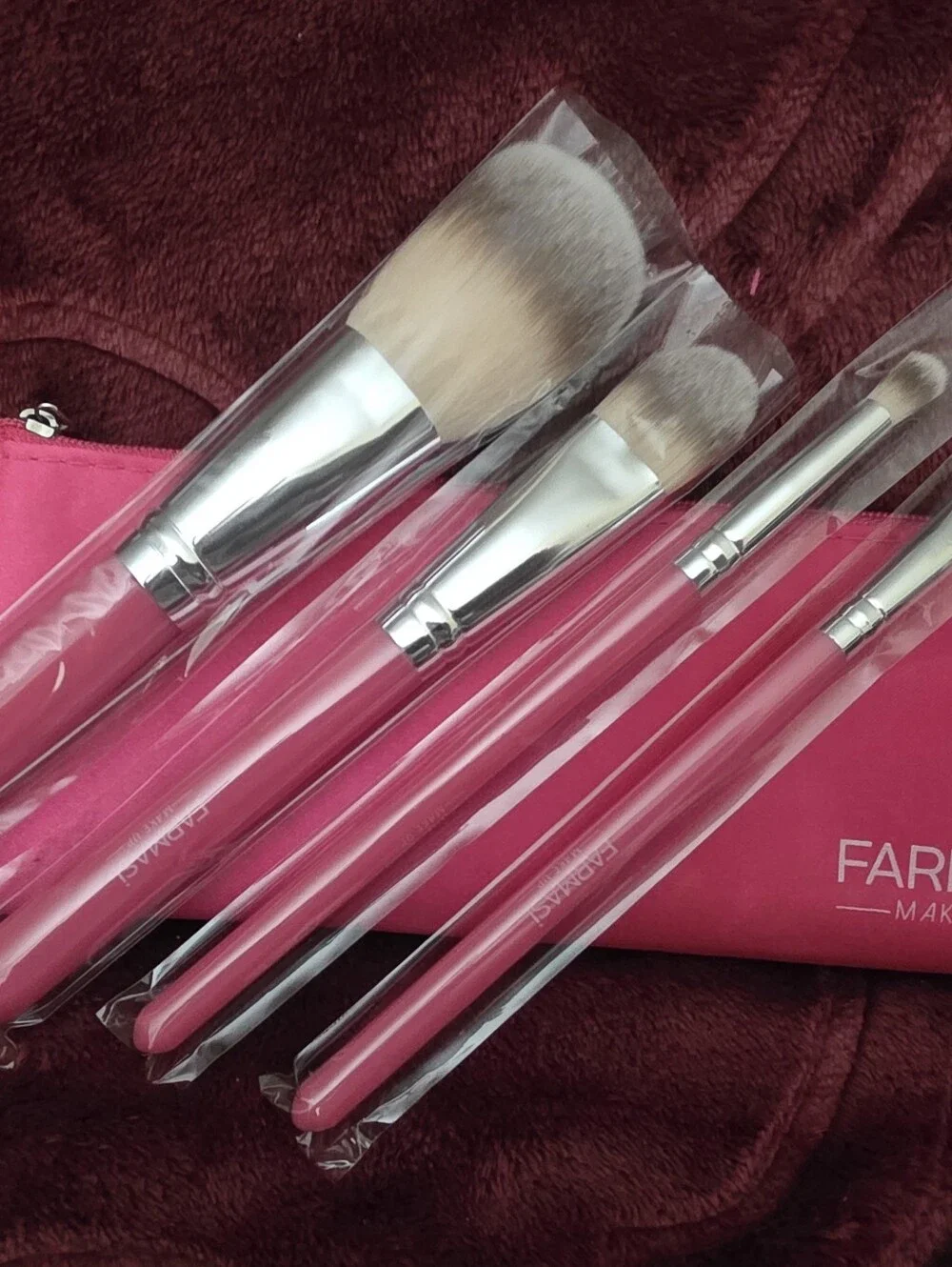 Farmasi Bright Pink 5 Piece Makeup Brush Brushes In Original Cellophane Wrappers